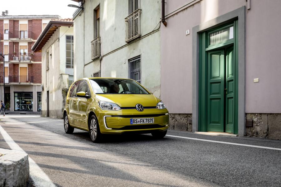  Volkswagen e-up! (Honey Yellow) 2019 года  (WW) (фото 19 из 31)